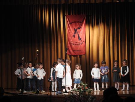 Prireditev Folklorne skupine KUD Razkrižje “Druži naju ples in petje”, 21.5.2016 4